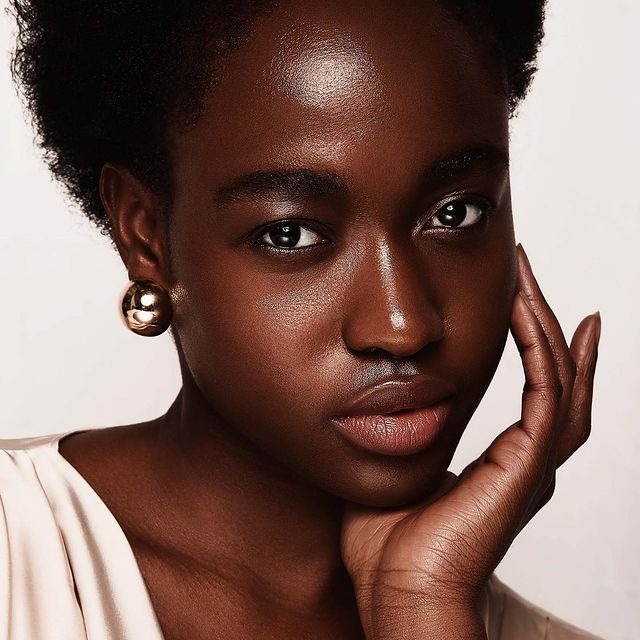 Lauris, model in Paris — picture 27