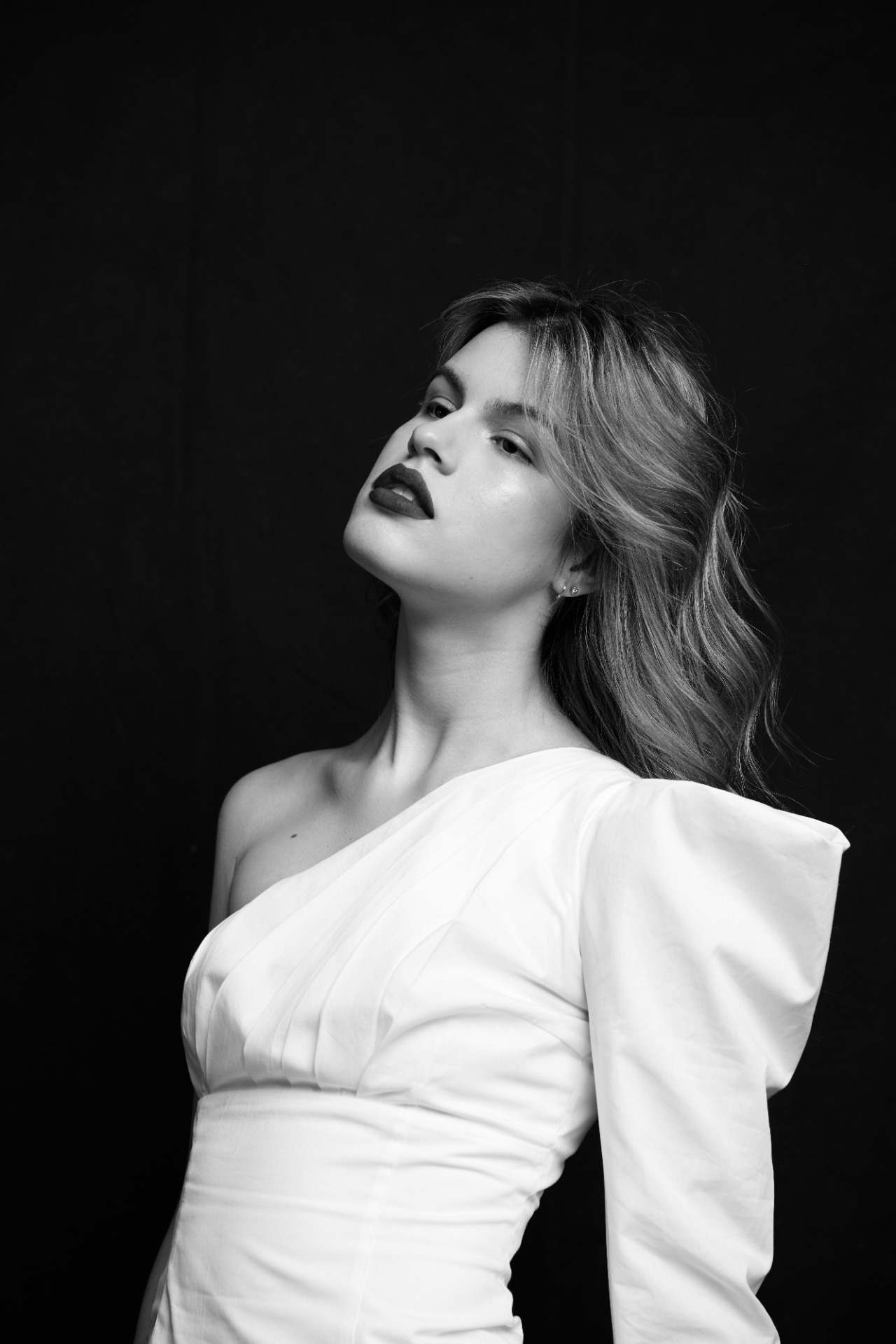 Nika, model in New York — picture 11