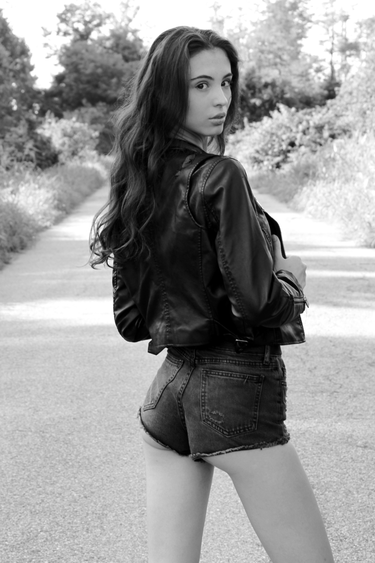 CHIARA, model in Milan — picture 17