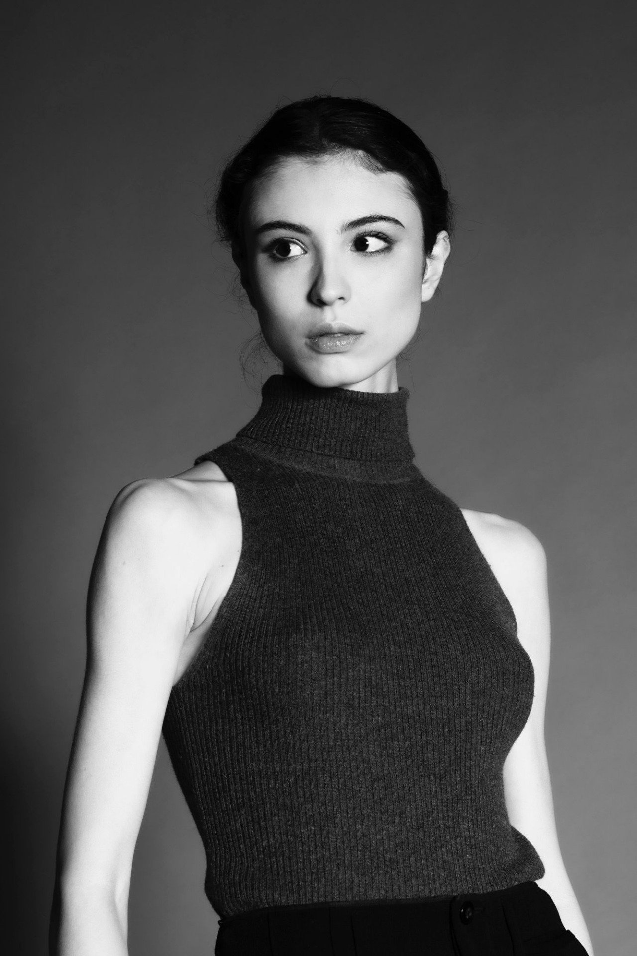 CHIARA, model in Milan — picture 5