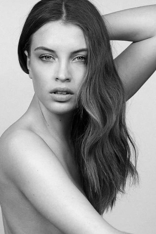 GLORIA, model in Milan — picture 1