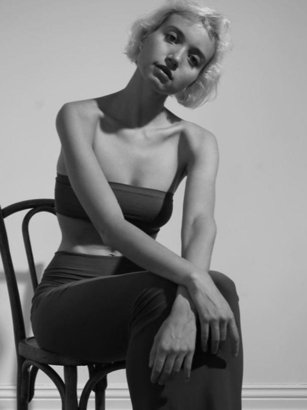 Yeko, model in London — picture 10