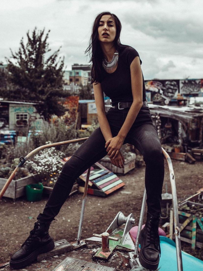 giorgia, model in London — picture 2