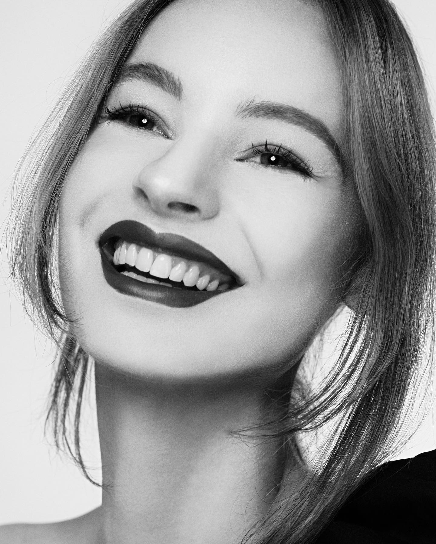 Karissa, model in Paris — picture 9