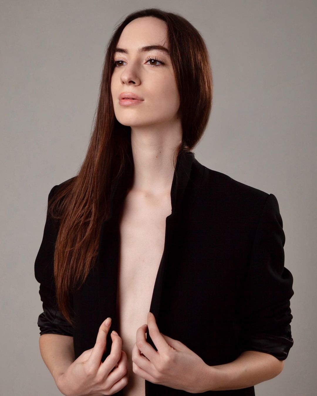 Alessia, model in Milan — picture 17