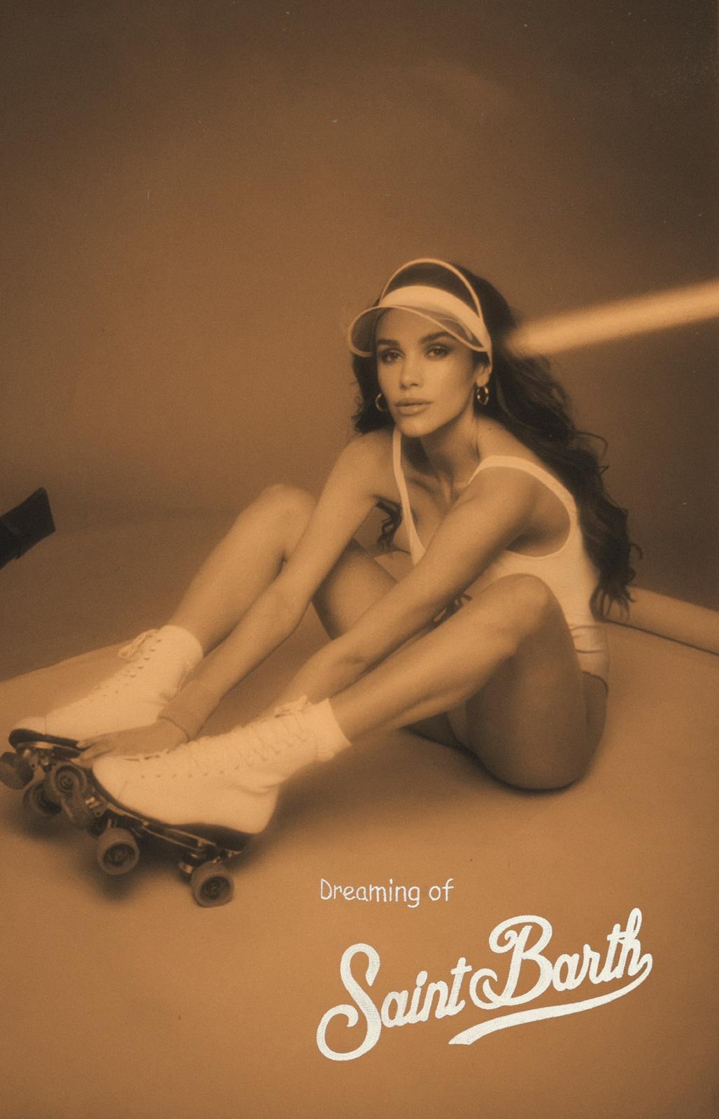 Meea, model in Milan — picture 30