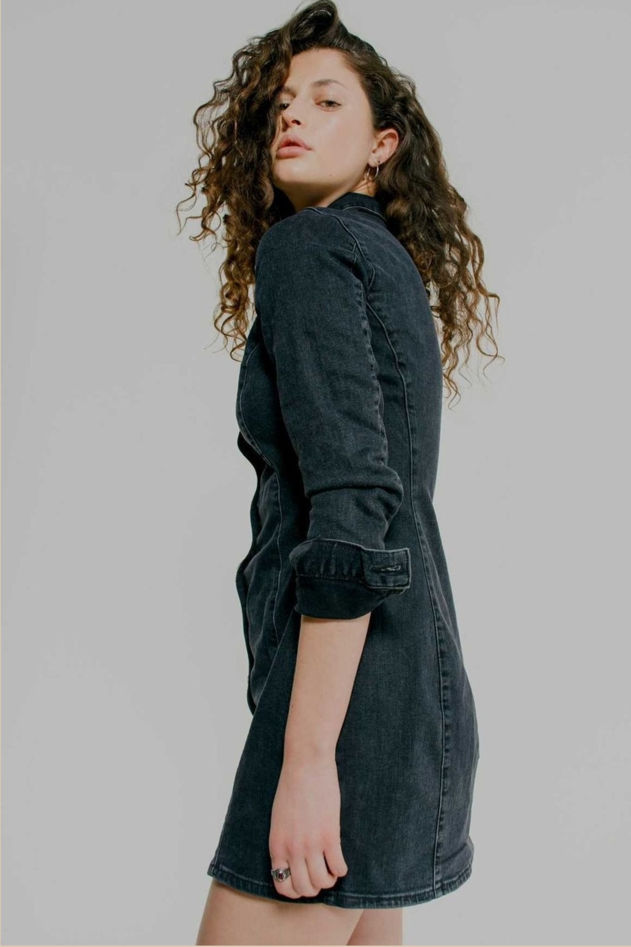 Emiliana, model in Milan — picture 5