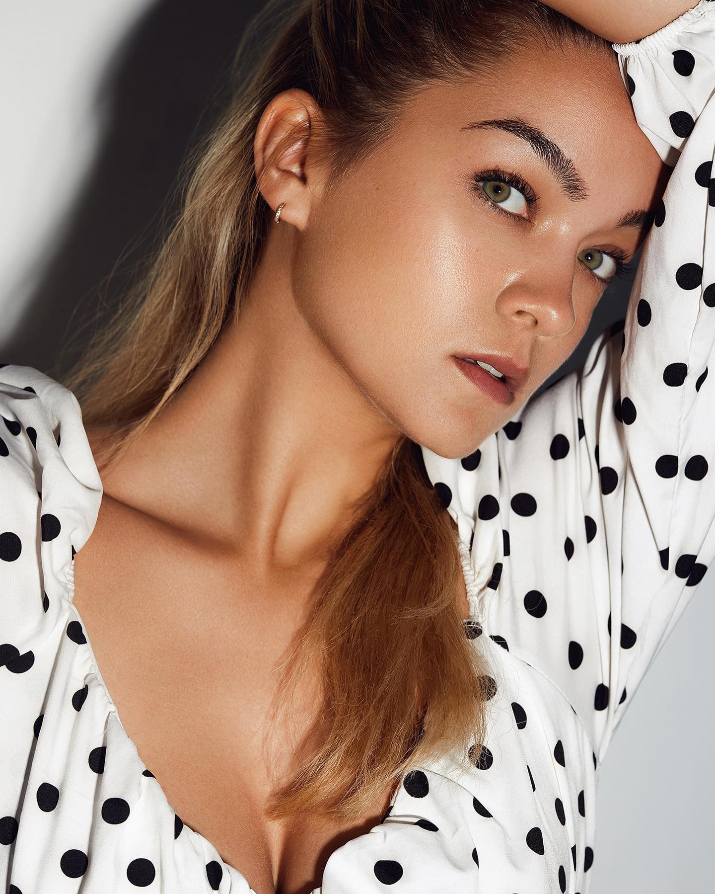 Indya, model in Paris — picture 27