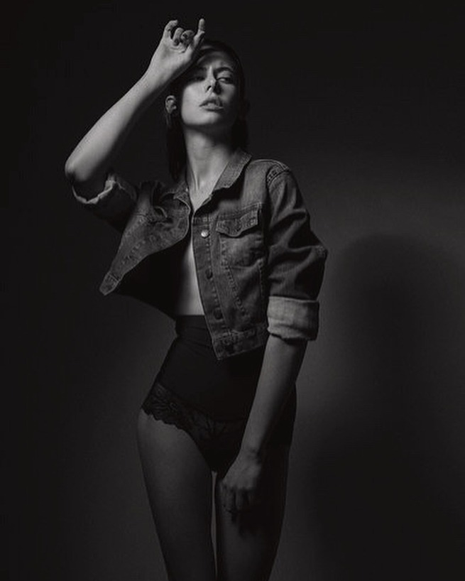 Anaïs, model in Paris — picture 9