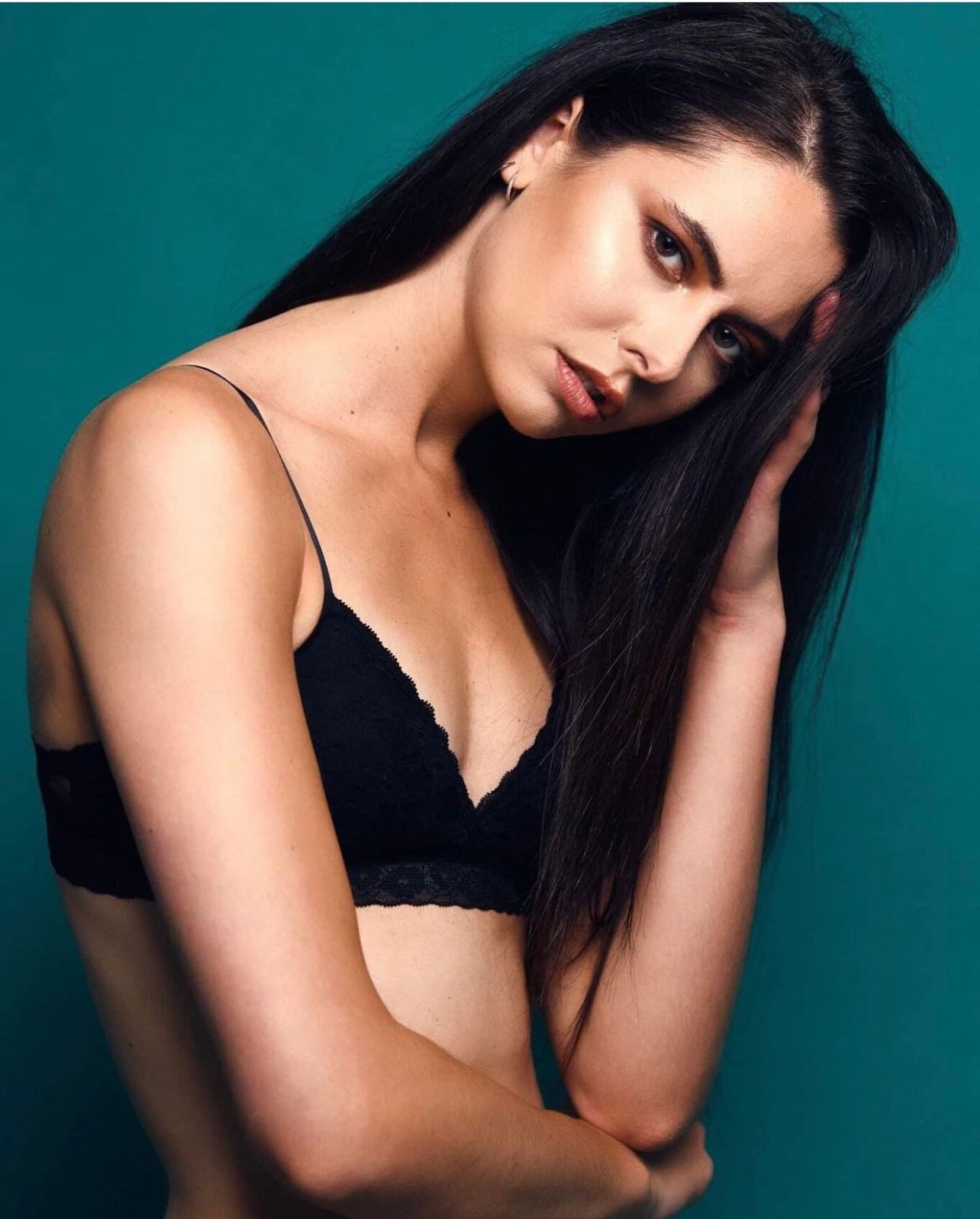 Anaïs, model in Paris — picture 5