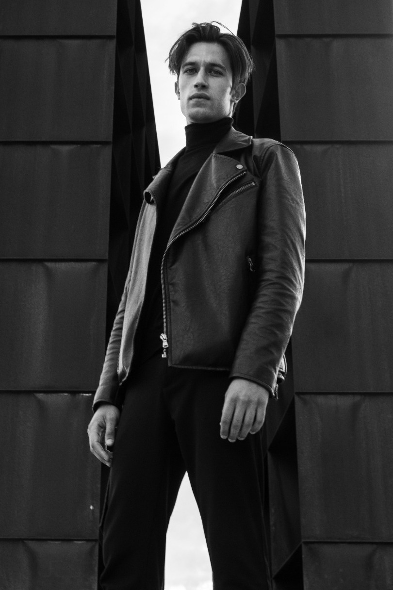 Michele, model in Milan — picture 7