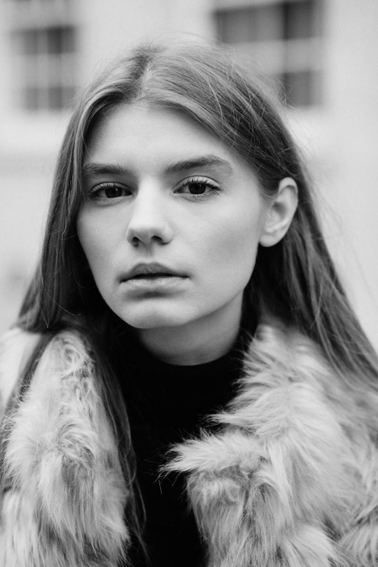 Catalina, model in London — picture 18