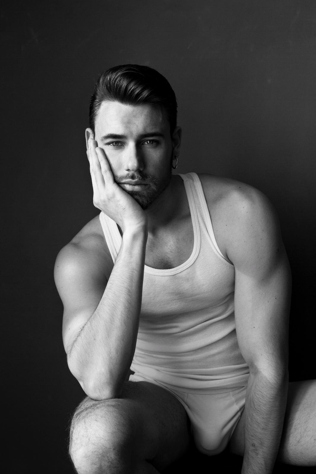Nicolò, model in Milan — picture 5