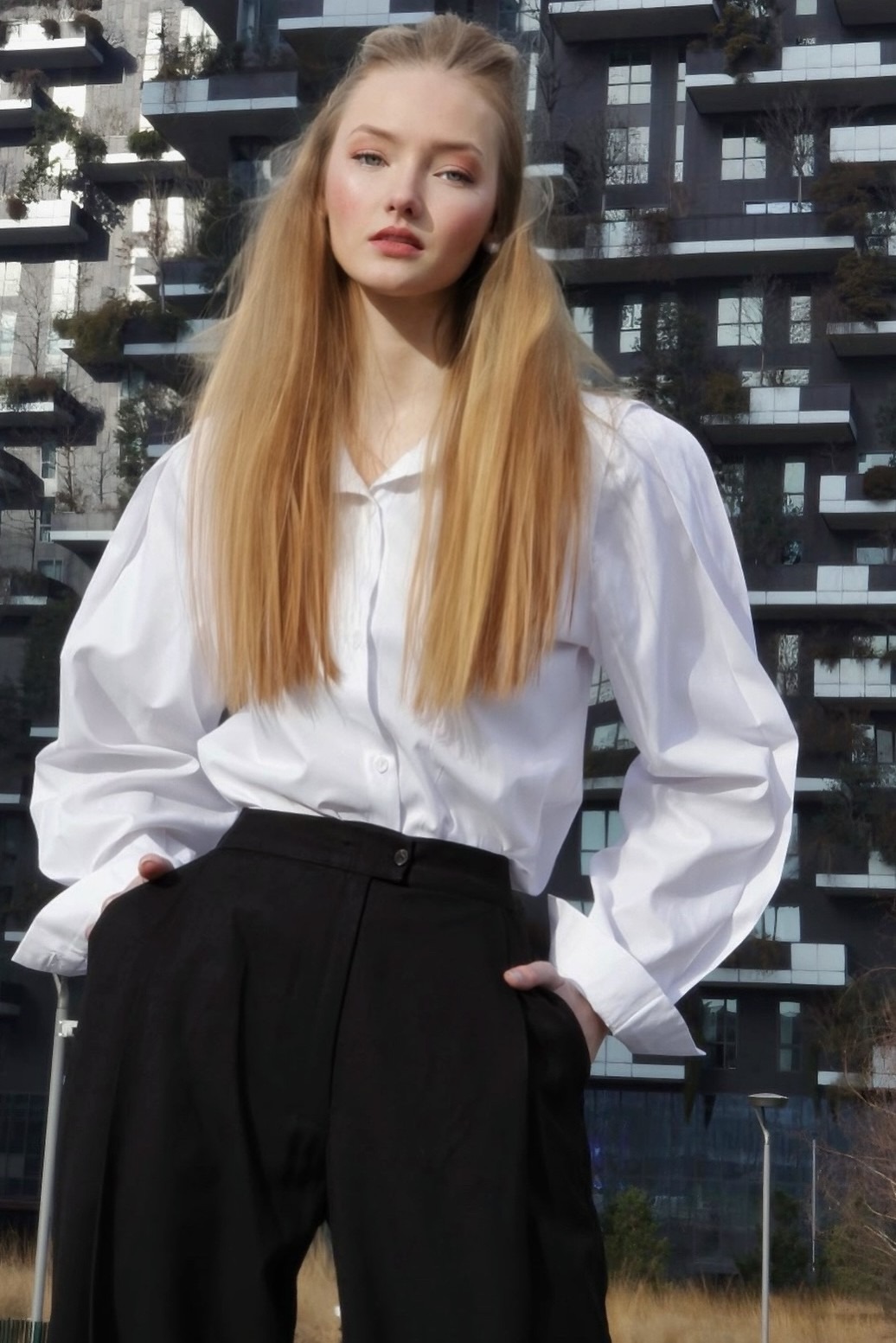 Santa, model in Milan — picture 6