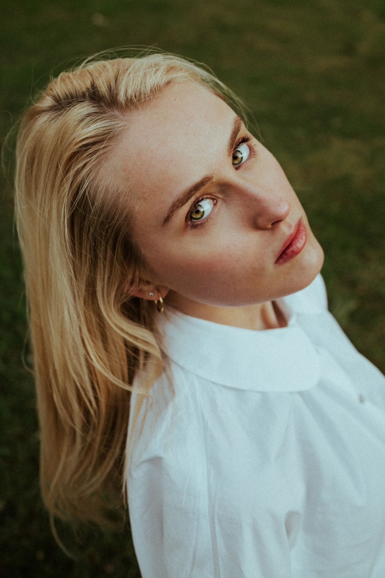 Nicole, model in Milan — picture 4