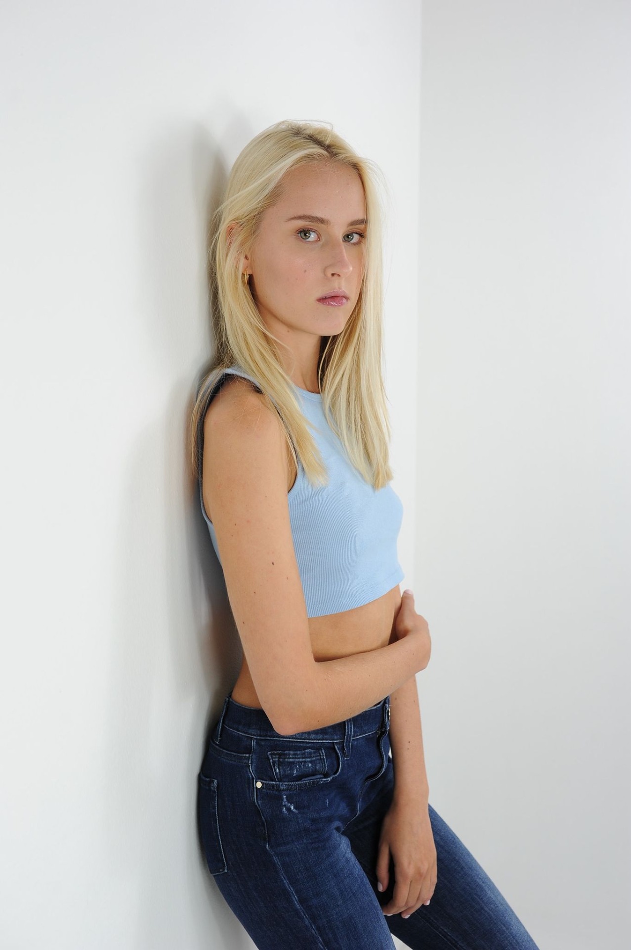 Nicole, model in Milan — picture 5