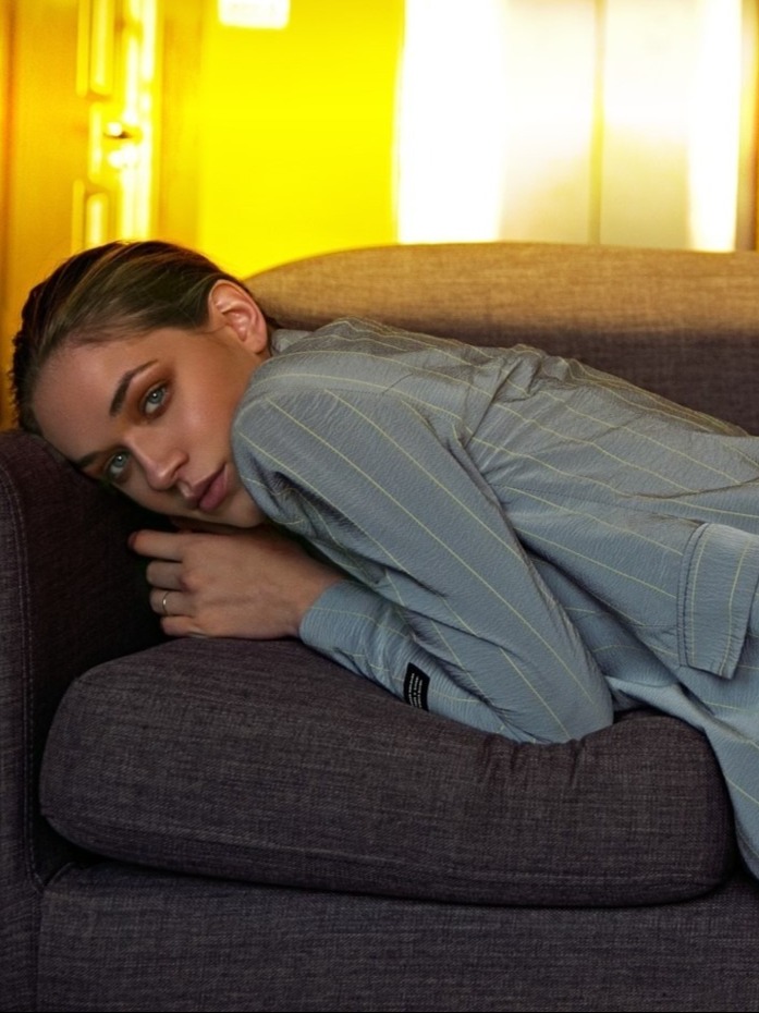 Timea, model in London — picture 7