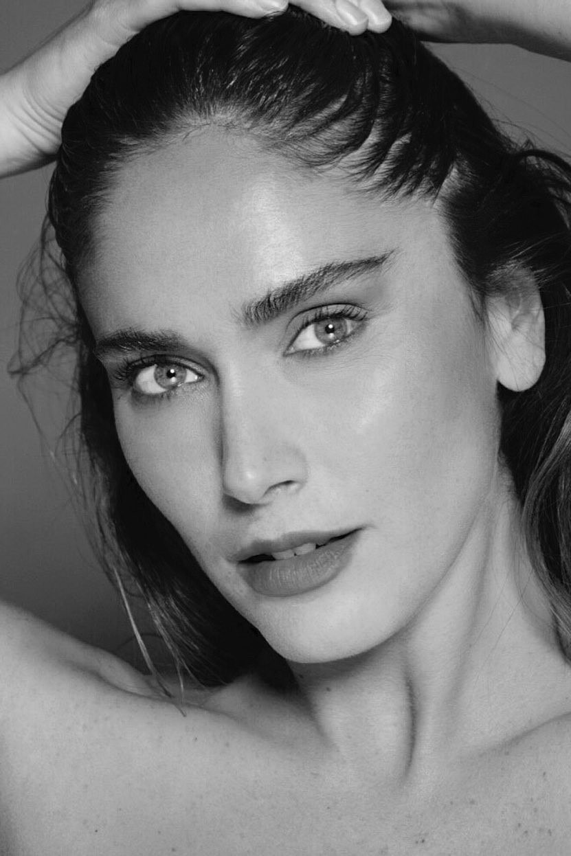 Waleska, model in Milan — picture 14
