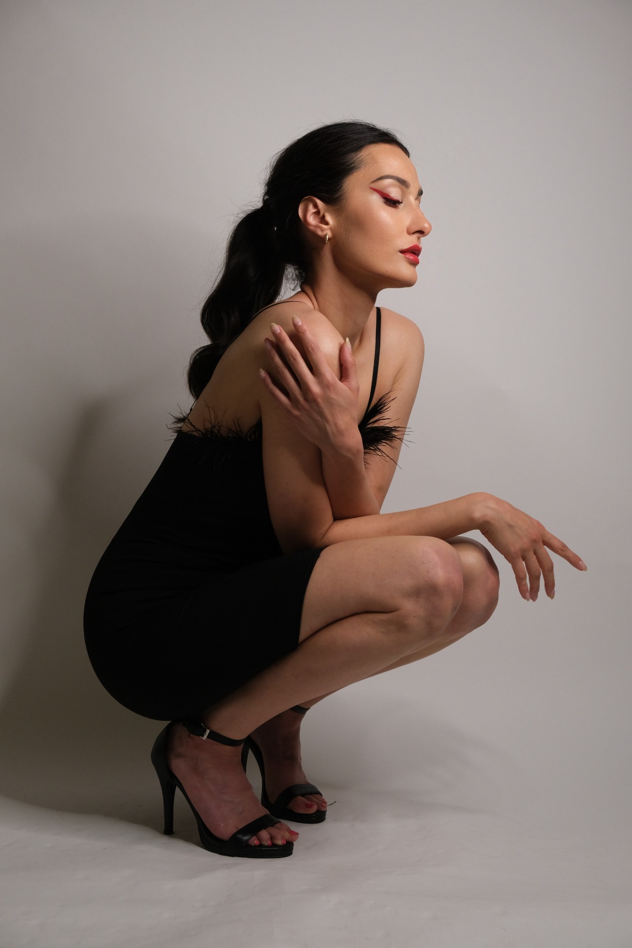 Valeria, model in Milan — picture 44