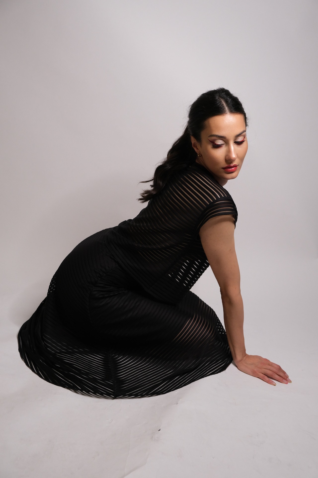 Valeria, model in Milan — picture 47