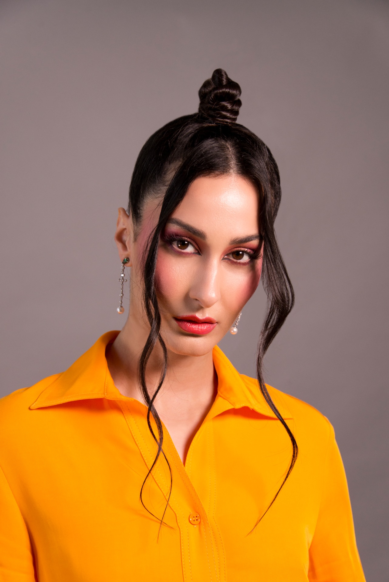 Valeria, model in Milan — picture 10