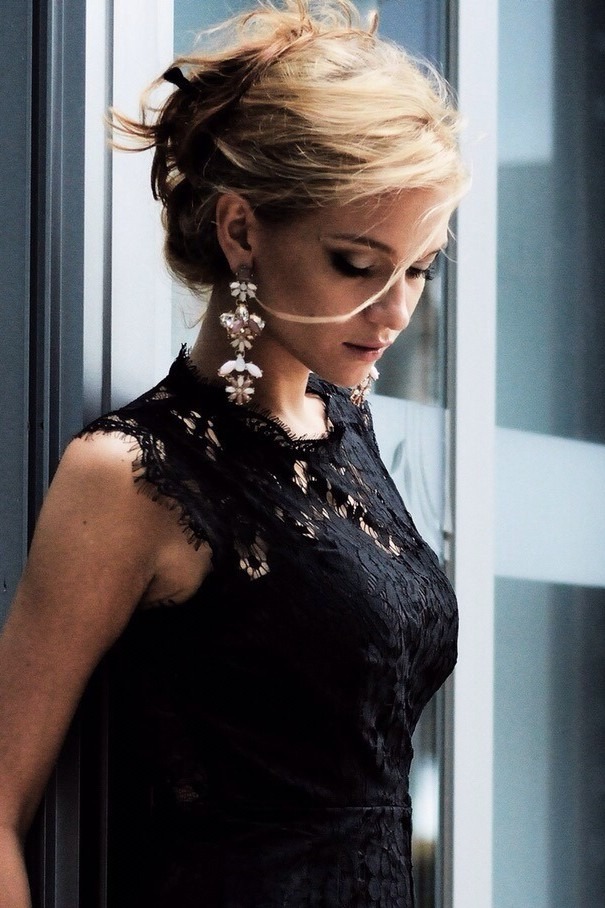 Anna, model in Paris — picture 9