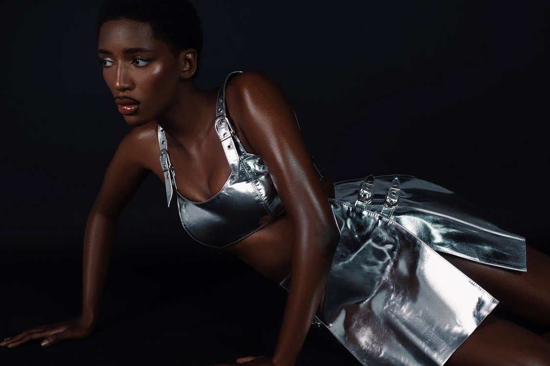 Aminata, model in Berlin — picture 9