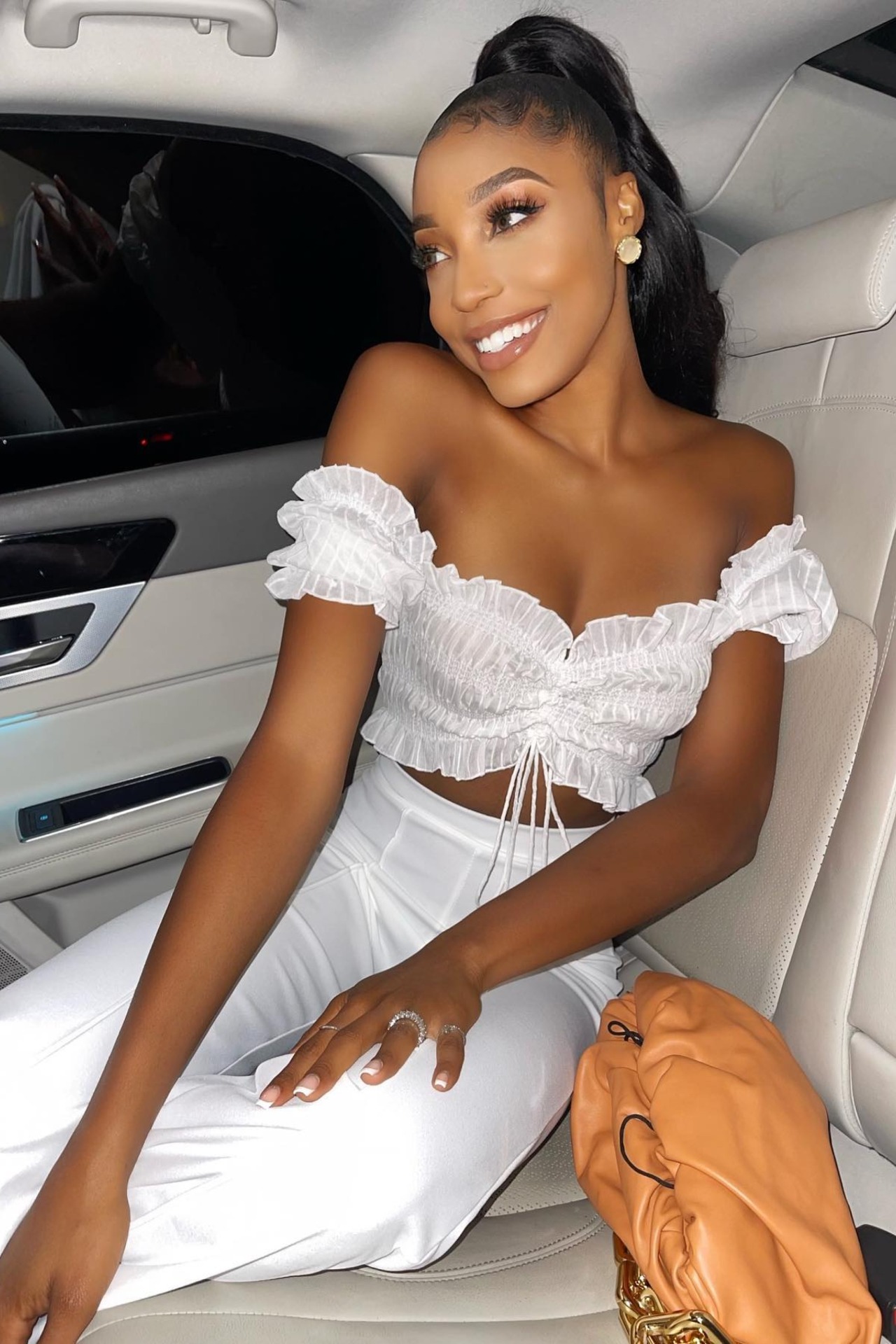 Shalom Onome, model in Milan — picture 4