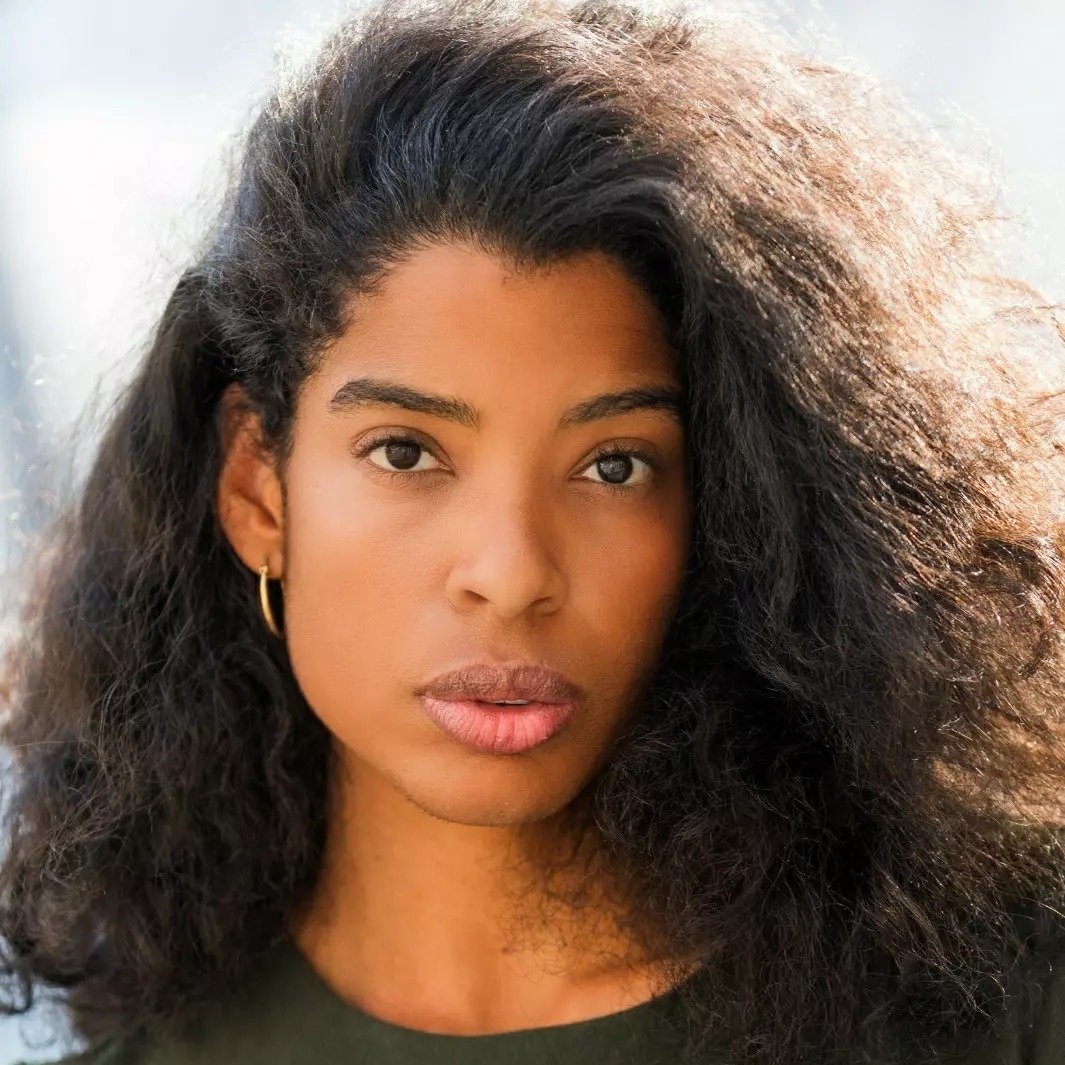 Mariana, model in Paris — picture 16