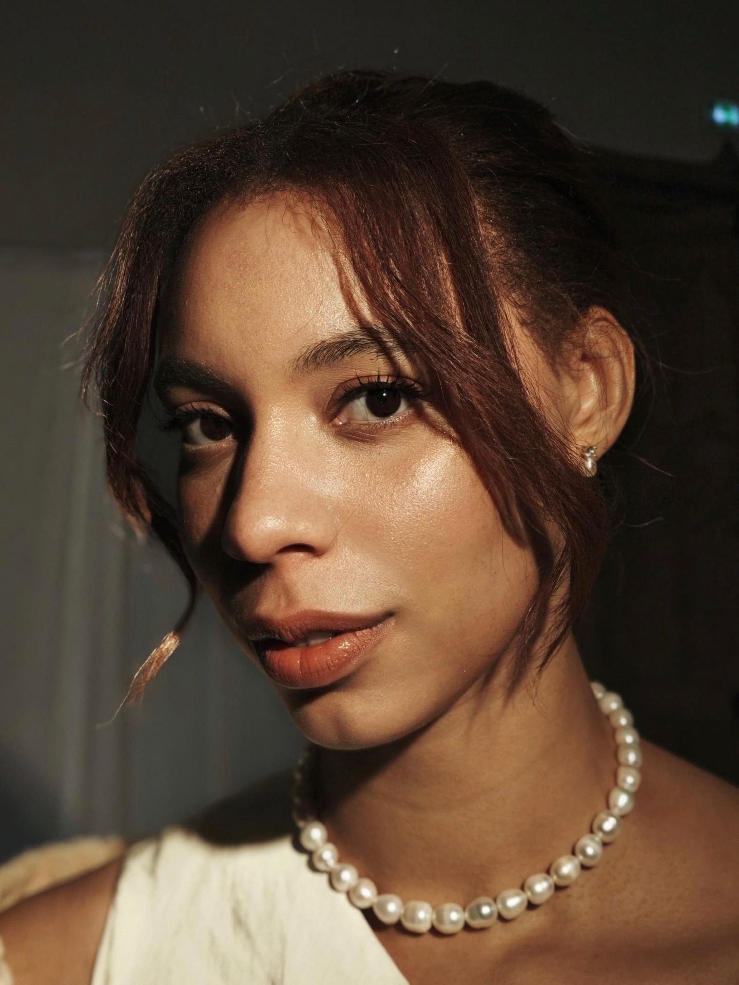 Esther, model in Paris — picture 11