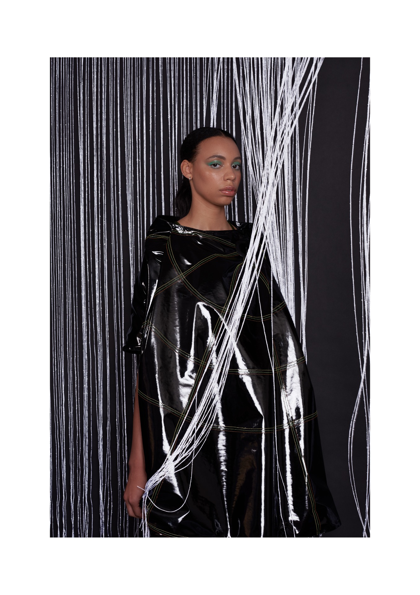 Esther, model in Paris — picture 13
