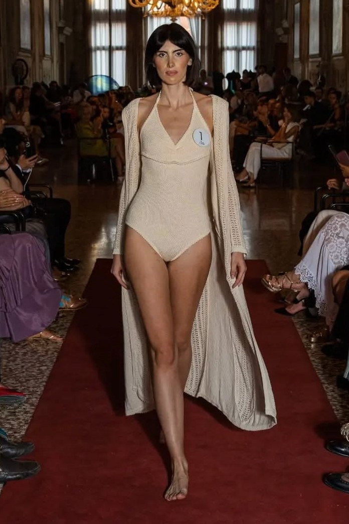 Federica, model in Milan — picture 24