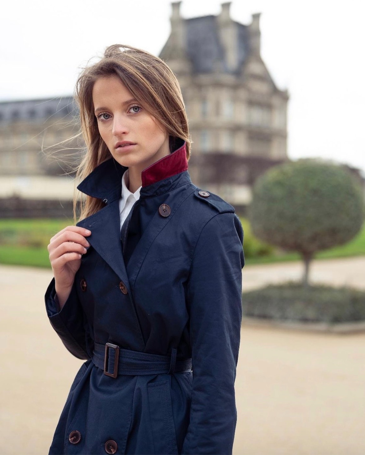 Stephanie, model in Paris — picture 5