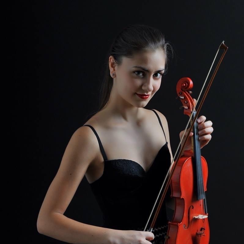 Patricia Daniela, model in Milan — picture 13