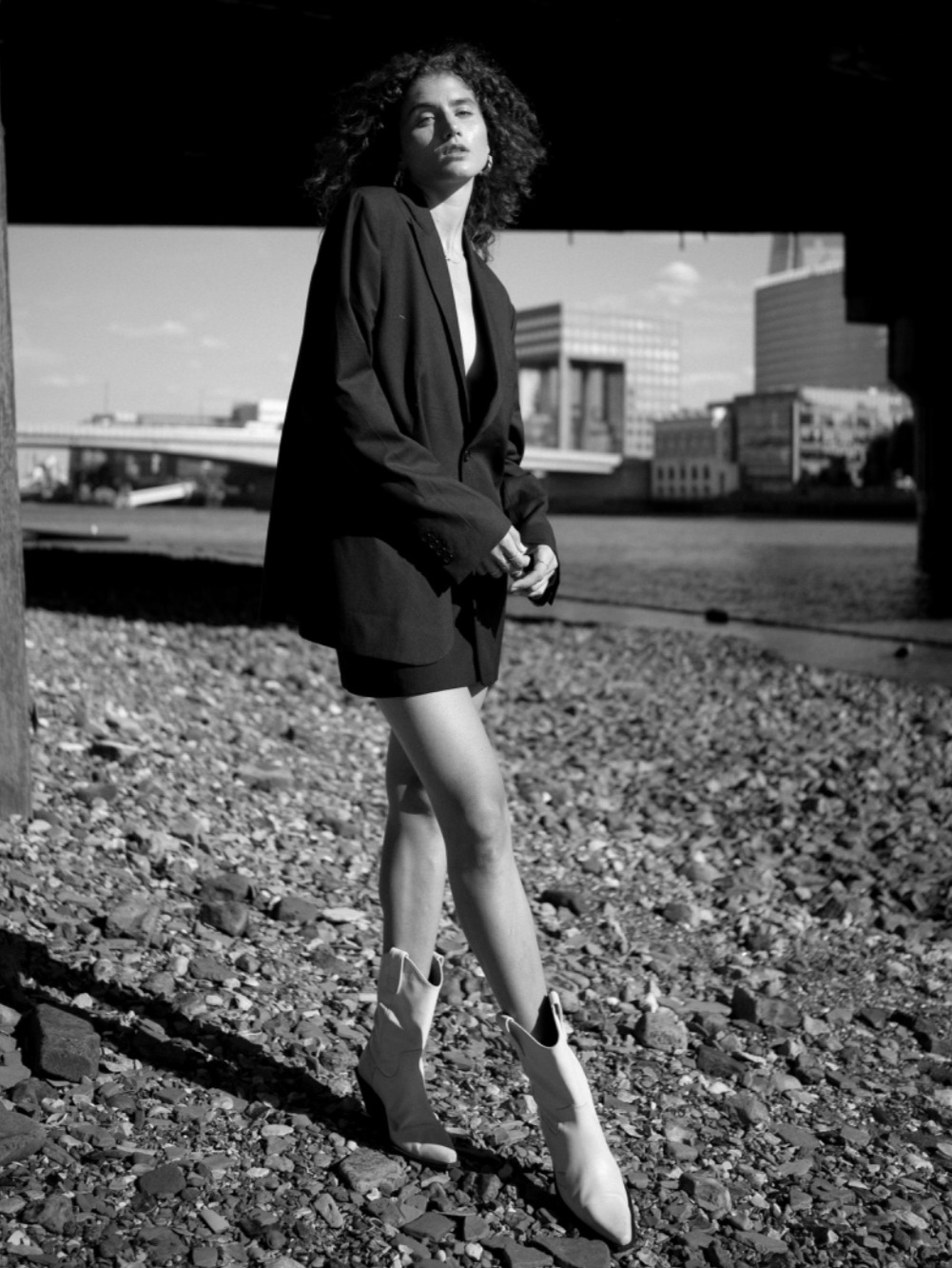 Méghane, model in London — picture 11