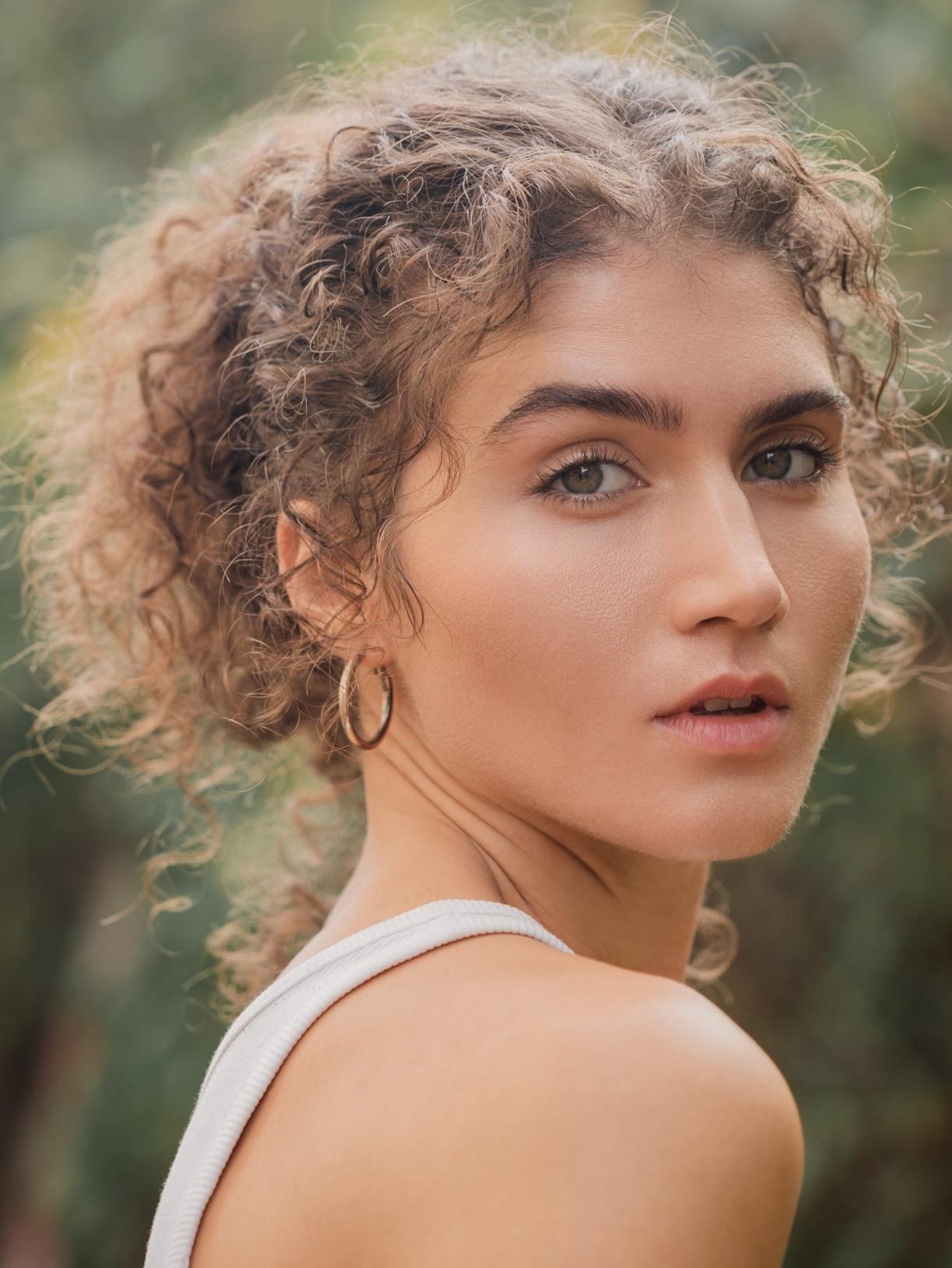 Méghane, model in London — picture 21