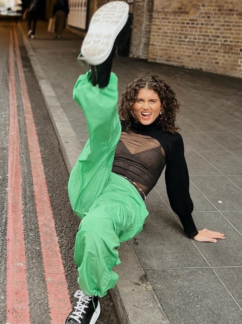 Méghane, model in London — picture 24