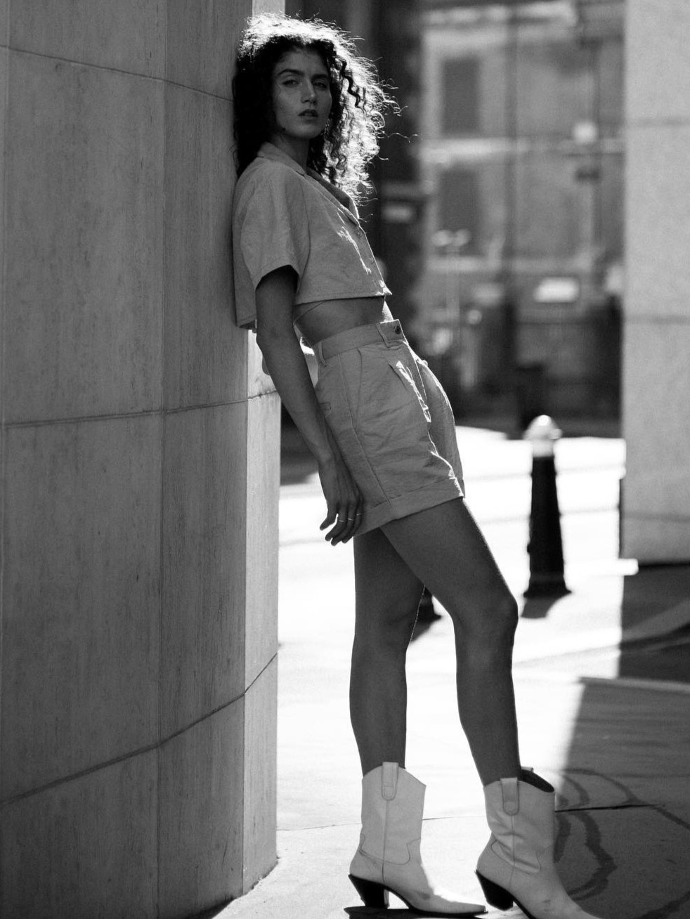 Méghane, model in London — picture 32