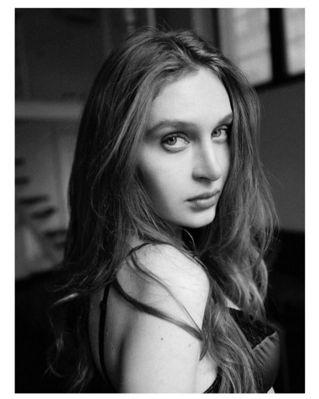Paula Marika, model in Milan — picture 12