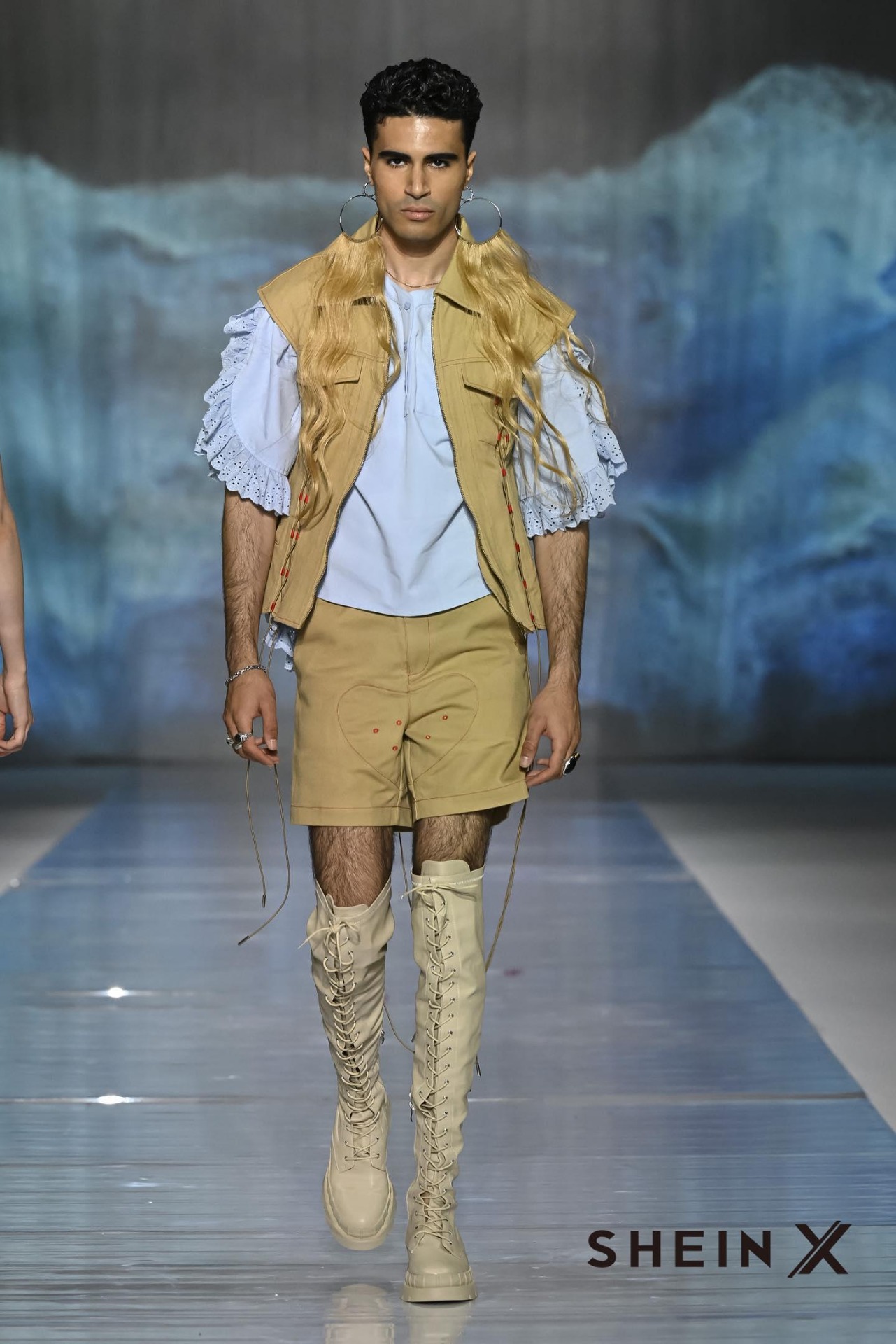 Mohamed, model in Paris — picture 7