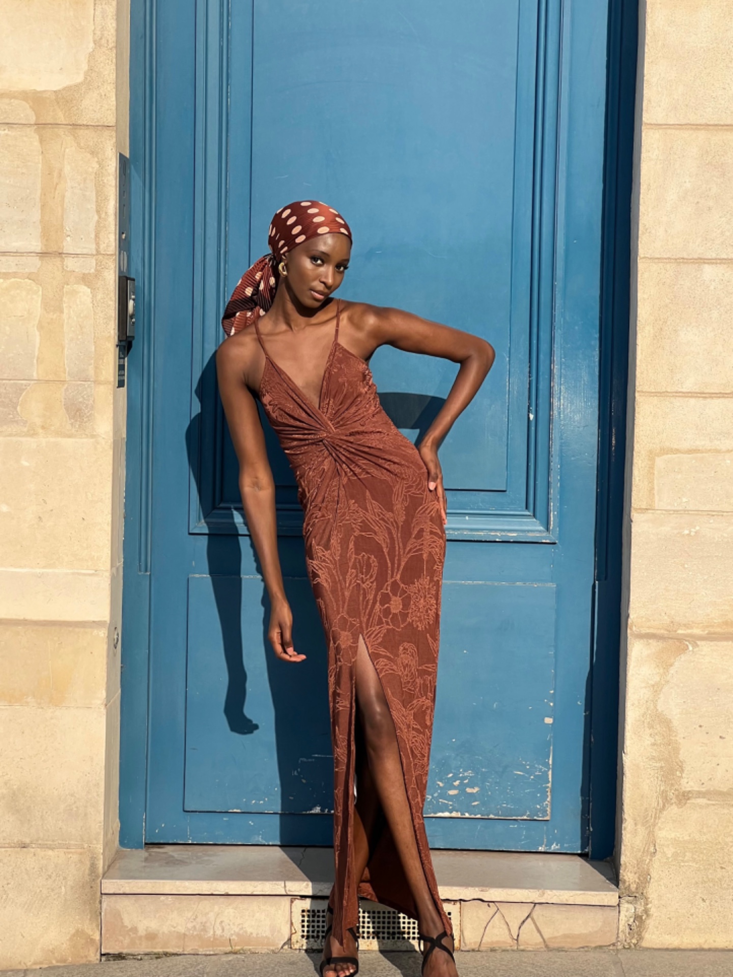 Esther, model in Paris — picture 2