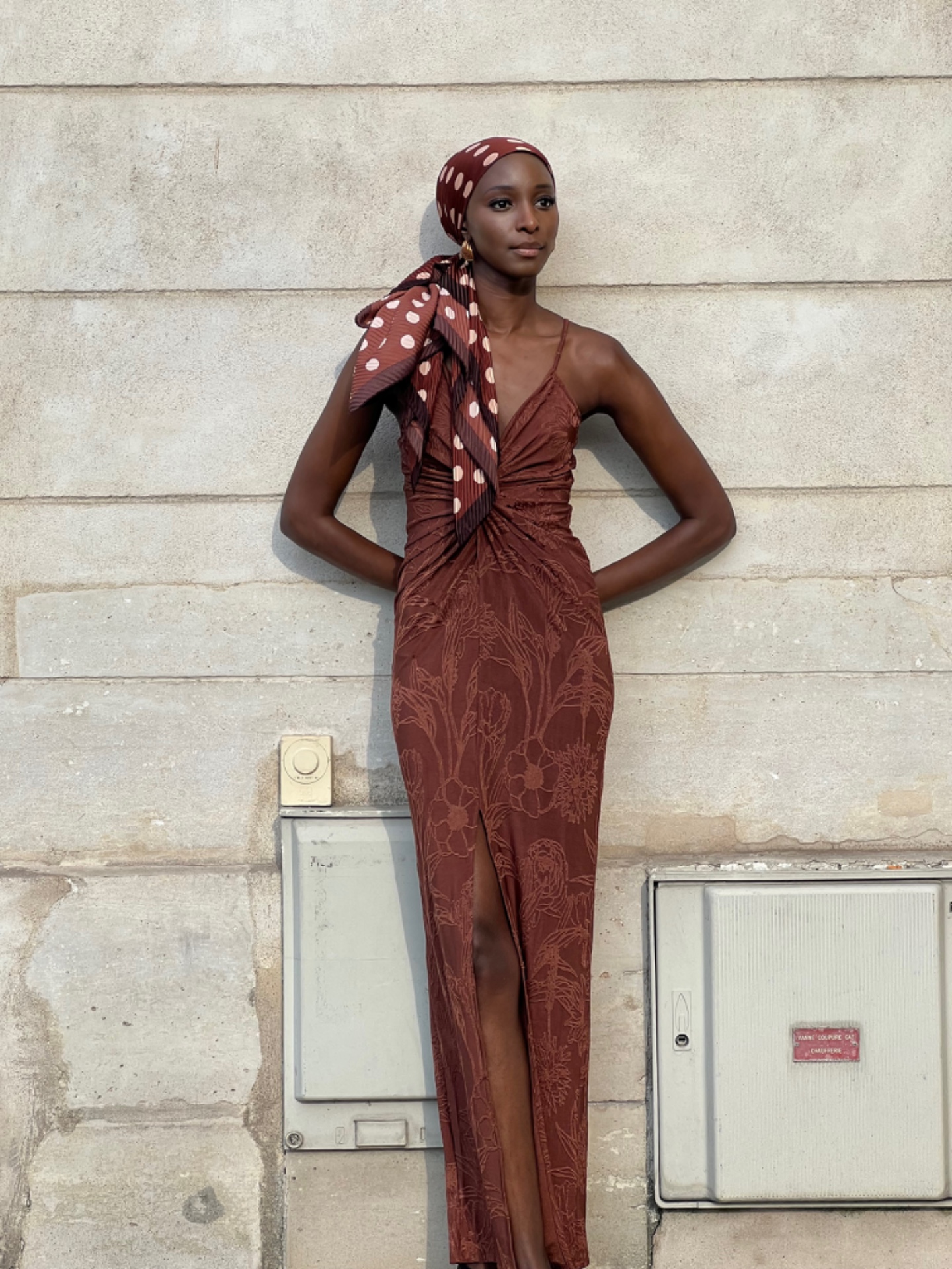 Esther, model in Paris — picture 3