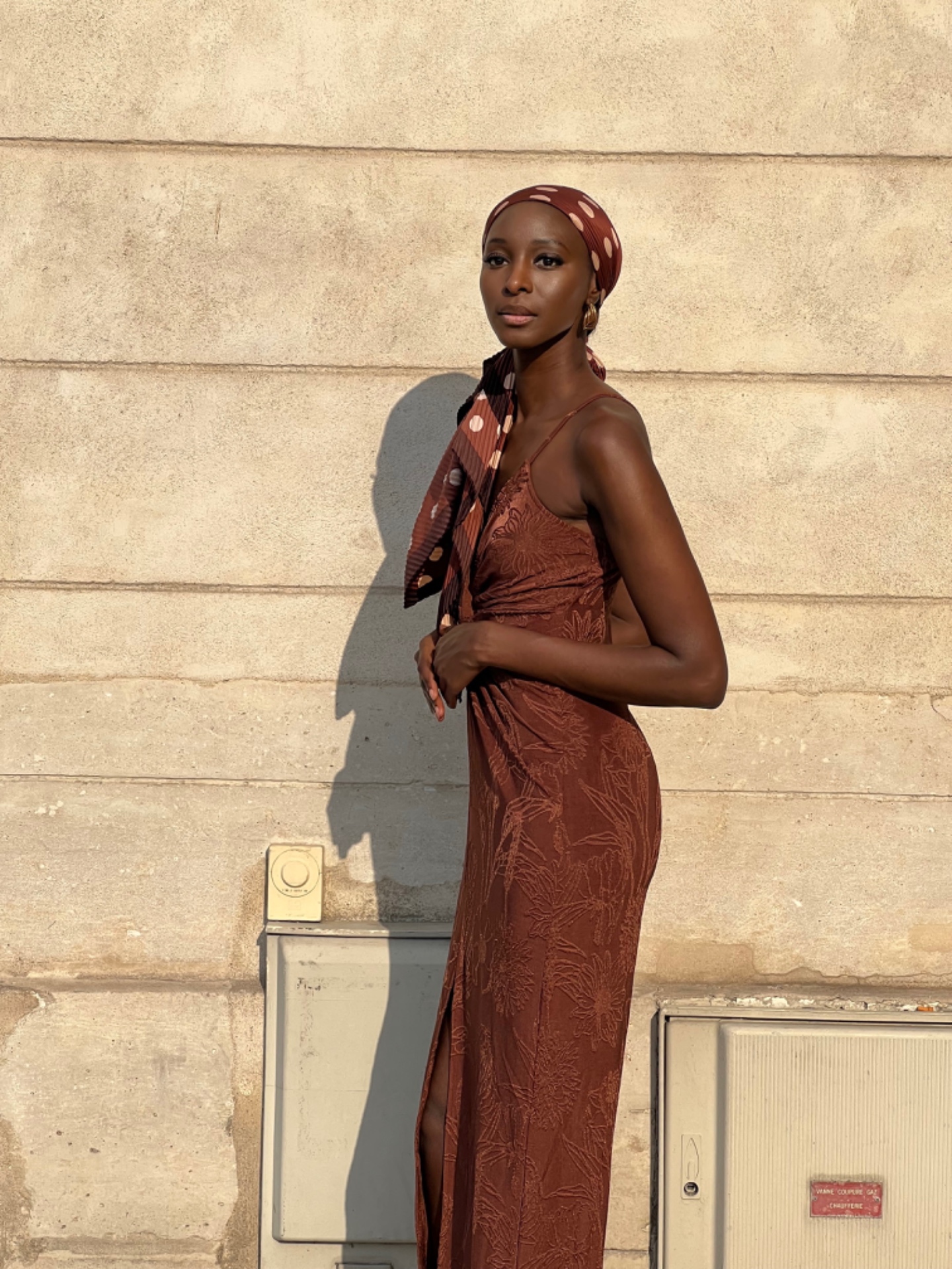 Esther, model in Paris — picture 4