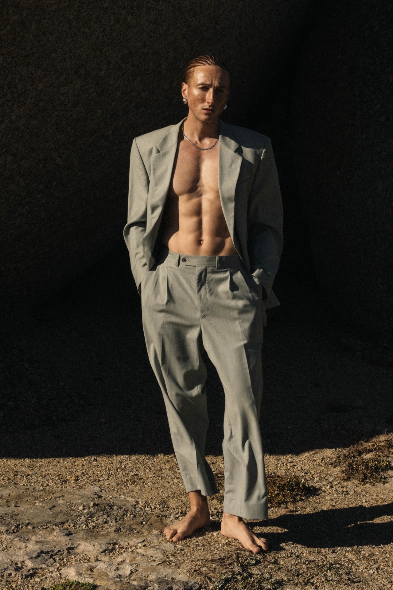 Theo, model in Paris — picture 4