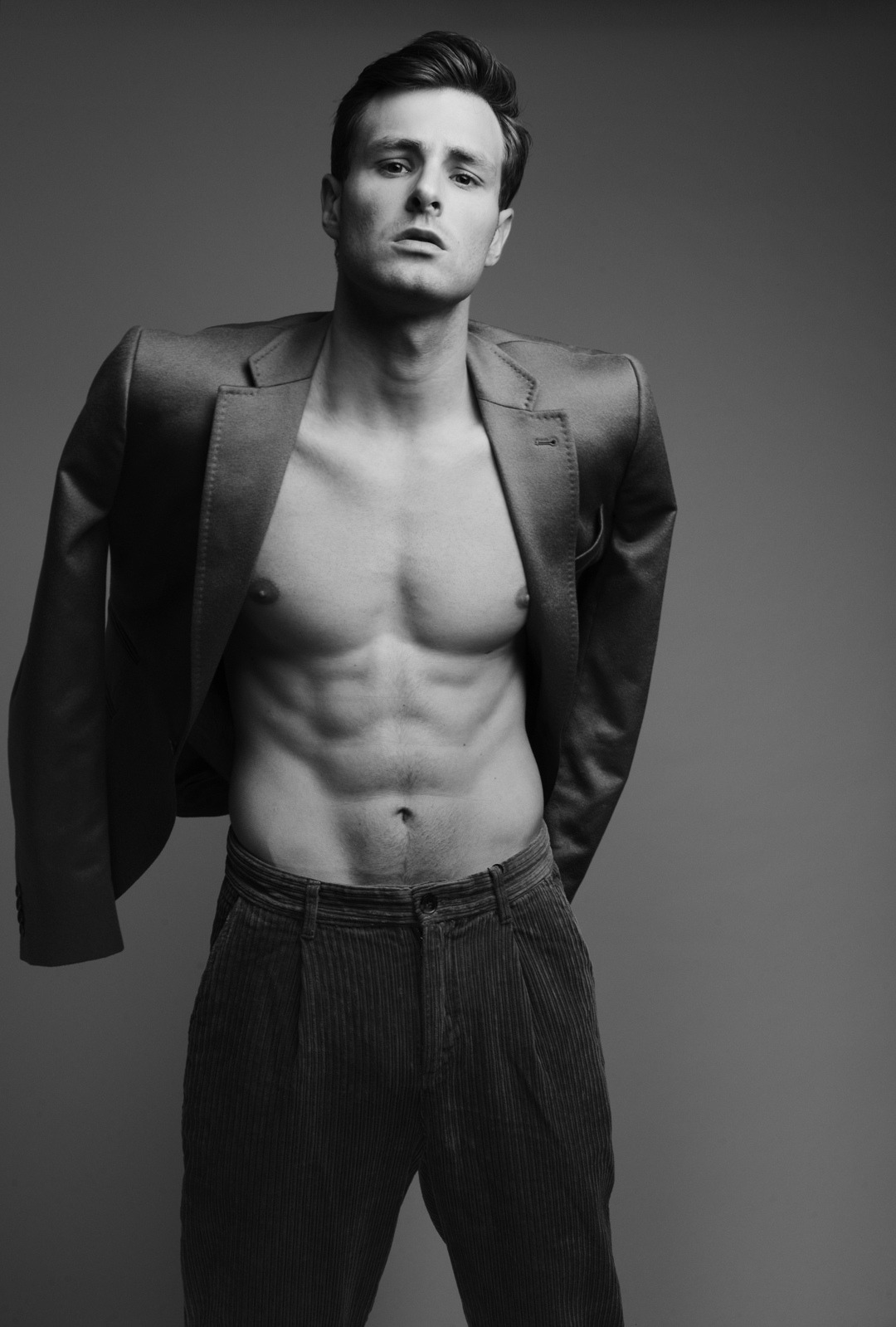 Ivann, model in Paris — picture 19