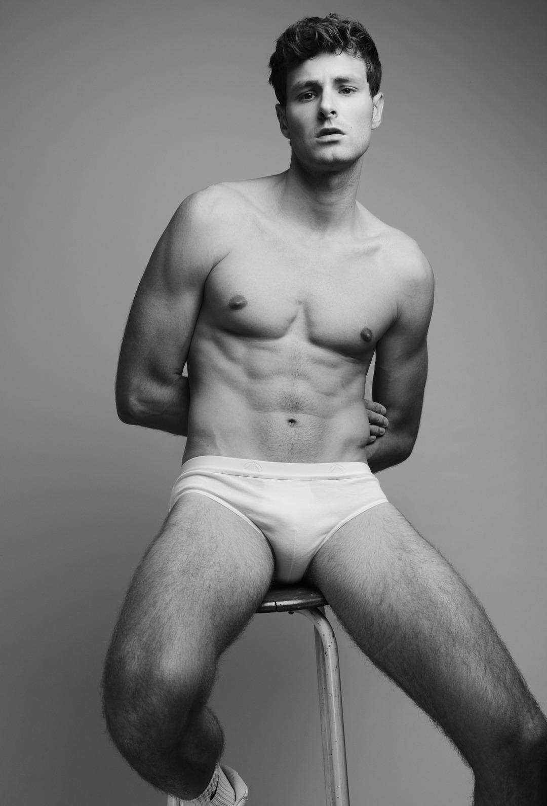 Ivann, model in Paris — picture 22