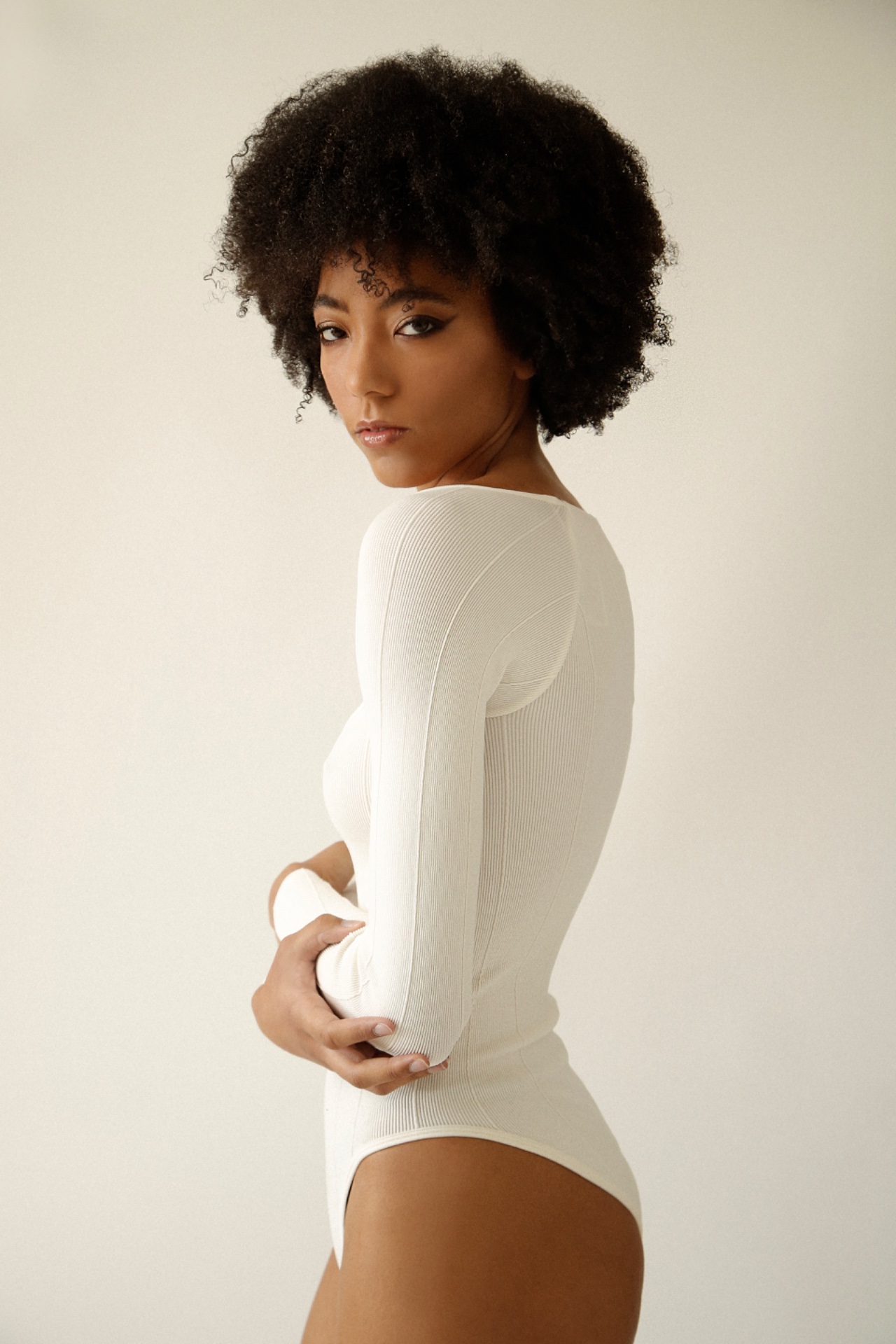Evana, model in Paris — picture 26