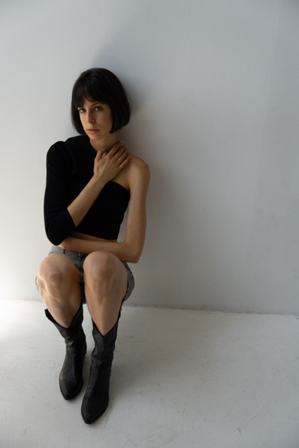 Alice, model in Milan — picture 14
