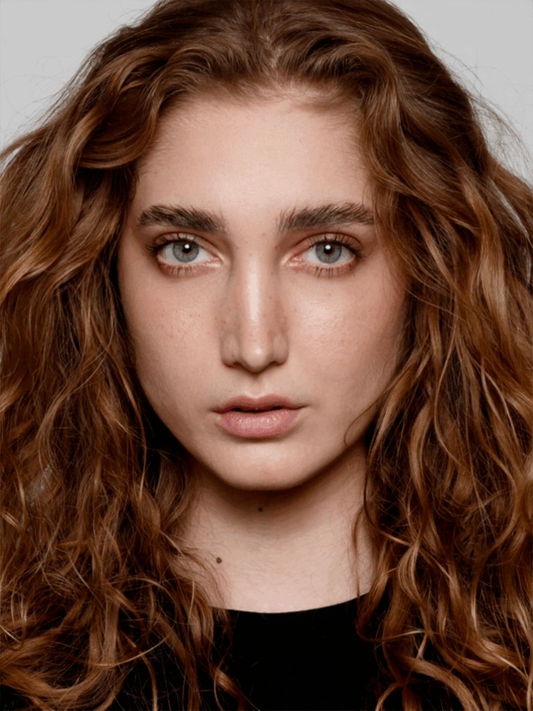 Francesca, model in Milan — picture 1