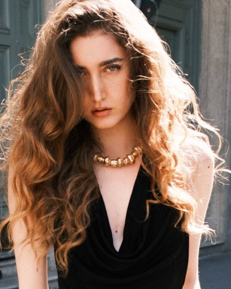 Francesca, model in Milan — picture 10